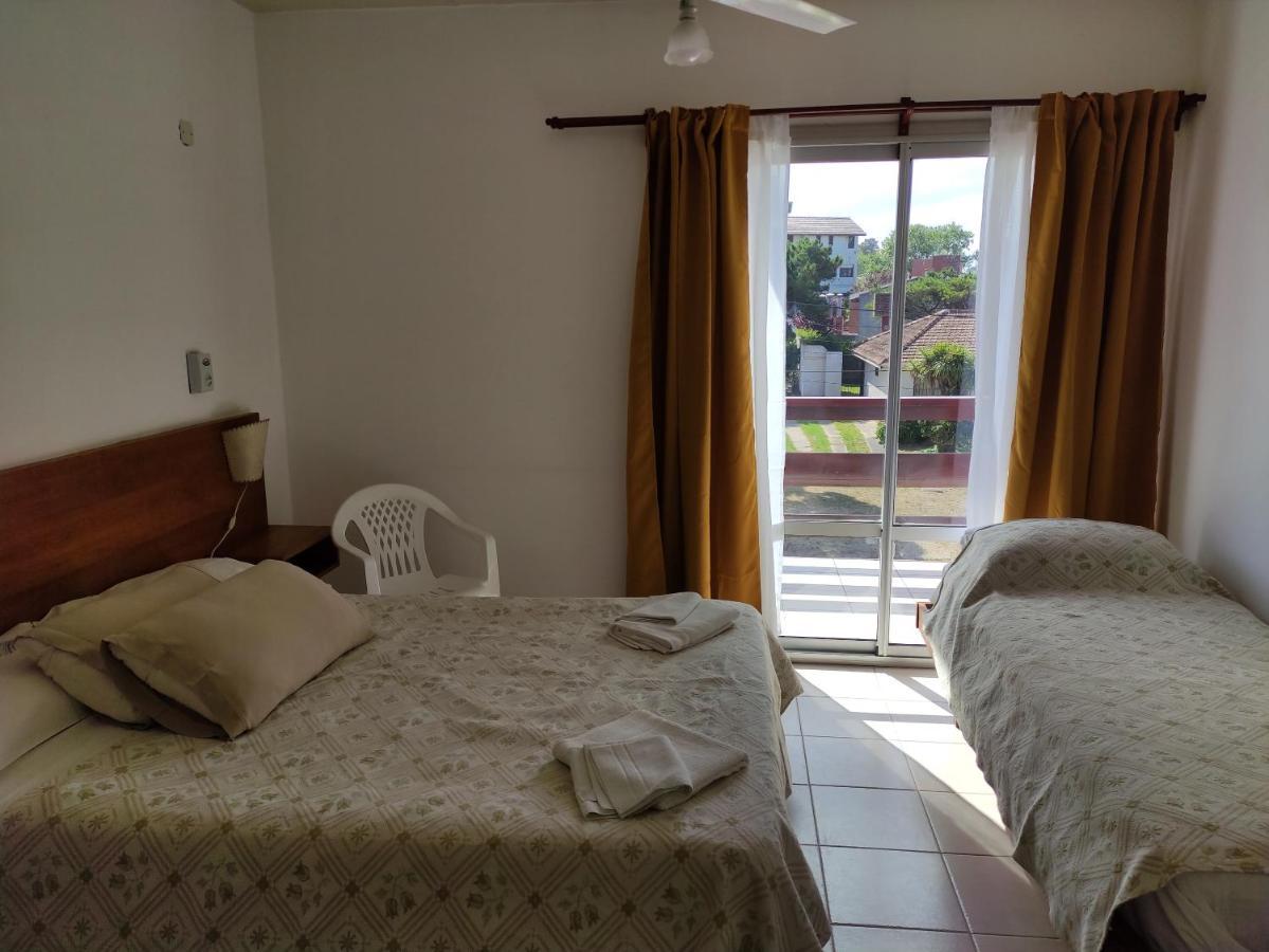 Hosteria Ymaz Villa Gesell Exterior photo
